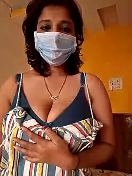 Love Foreverr12 online show from 11/29/25, 06:49