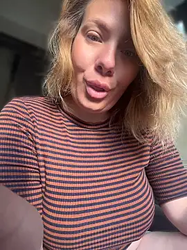 emmasweett11 online show from 07/05/26, 03:56