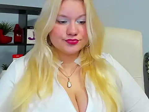 samantha darling online show from 06/15/26, 07:32