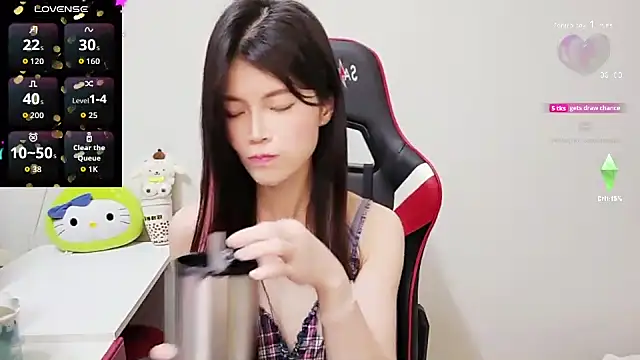 Alina10932 online show from 09/18/25, 07:54