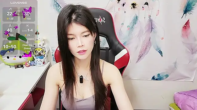 Alina10932 online show from 12/03/25, 09:07