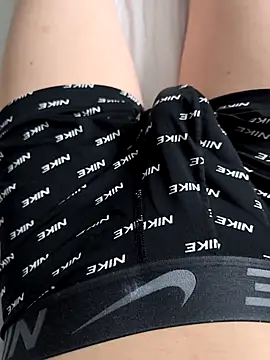 luckylover2024 online show from 12/23/25, 09:07