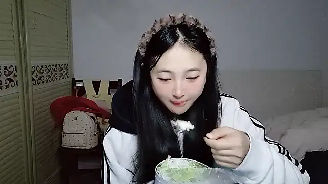 Snapshot of xxz98 chatting on 01/10/26, 03:36 xxz98 online show from 01/10/26, 03:36