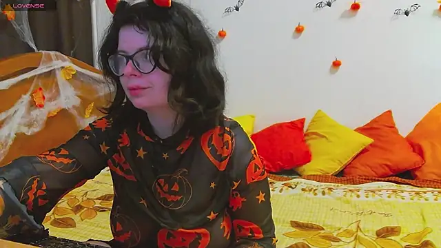 MilisaSweet777 online show from 10/31/25, 08:21