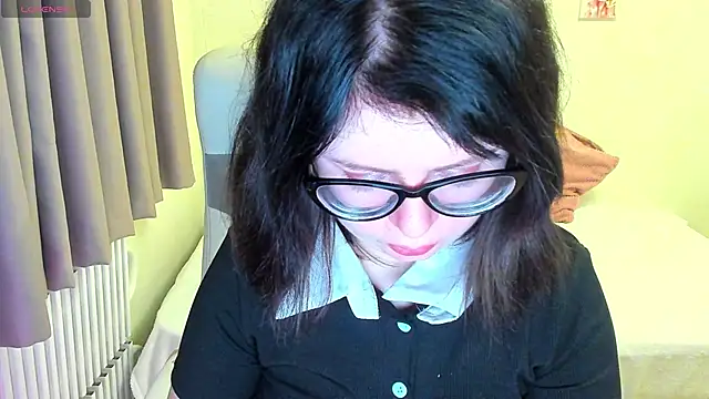 MilisaSweet777 online show from 11/28/25, 08:11