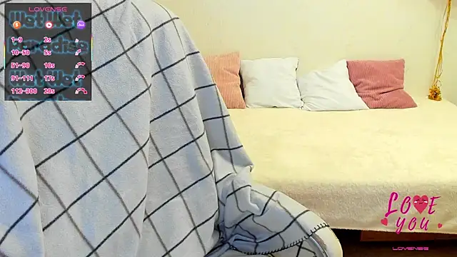 MilisaSweet777 online show from 02/15/26, 08:16