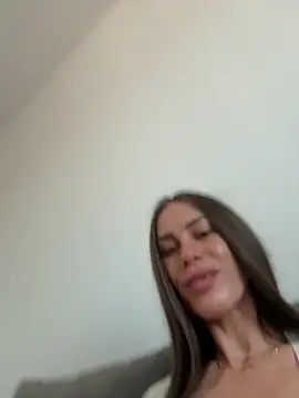  JessyRey  online show from 06/14/26, 10:50