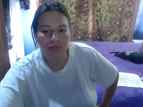cloequeen15 online show from 05/11/26, 03:29