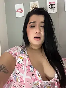Aliciawhitee online show from 04/27/26, 03:37
