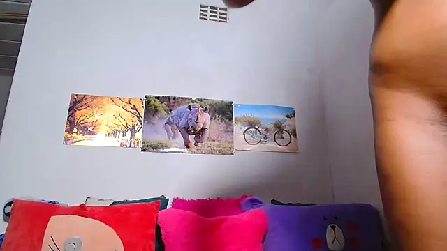 LoloQueen5 online show from 11/23/25, 07:13