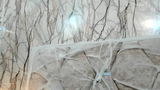 EXOTIC EBONY  online show from 10/14/25, 06:52