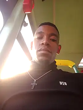 Lalankml online show from 04/26/26, 04:43