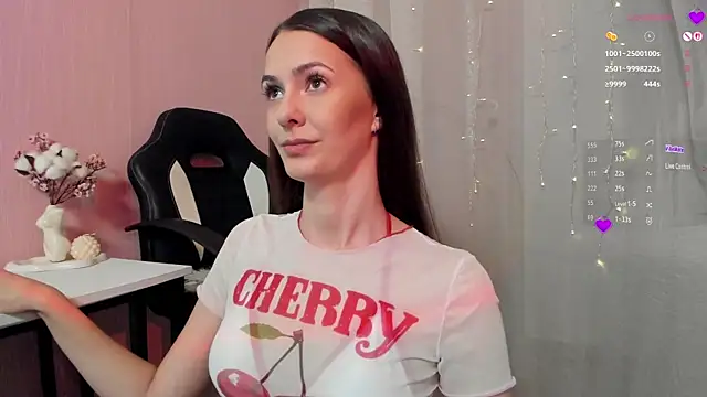 Monica Velvet online show from 09/11/25, 09:37