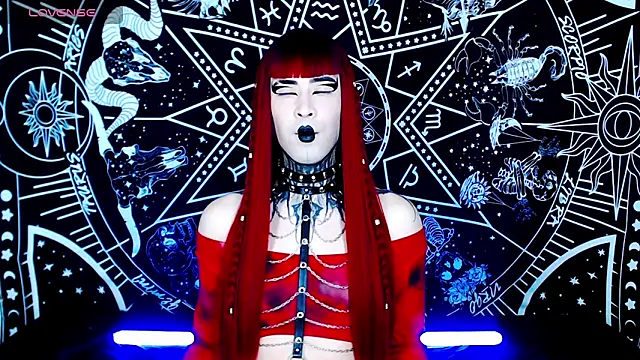 naomi satan online show from 09/25/25, 12:03