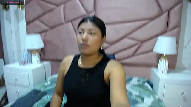 canela a73 online show from 10/11/25, 07:56