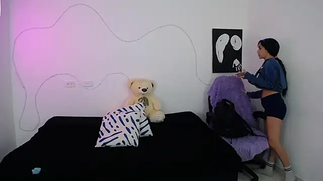 Snapshot of 2006_tgn chatting on 05/02/26, 12:10 2006 tgn online show from 05/02/26, 12:10
