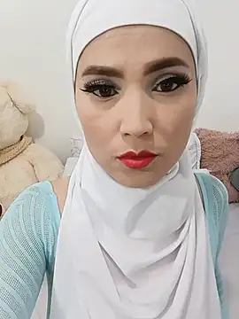 jamila zair online show from 05/23/26, 02:32
