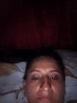 Snapshot of Titiss8921 chatting on 10/17/25, 03:10 Titiss8921 online show from 10/17/25, 03:10