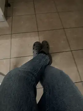 maialexte online show from 12/13/25, 10:59