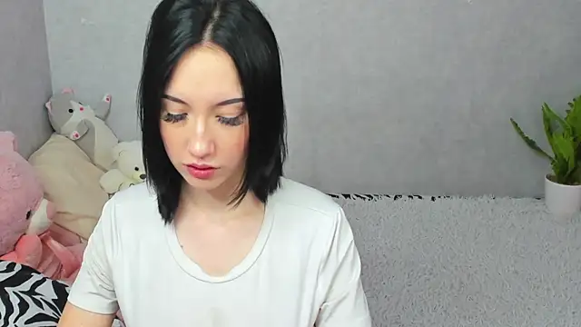 EileenMoores online show from 02/05/26, 07:57