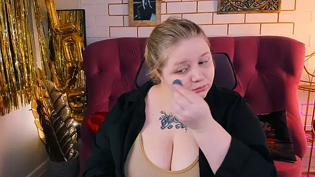 Snapshot of SladaDell chatting on 02/20/26, 09:21 SladaDell online show from 02/20/26, 09:21