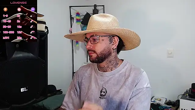 nicolastorres99 online show from 01/11/26, 03:11