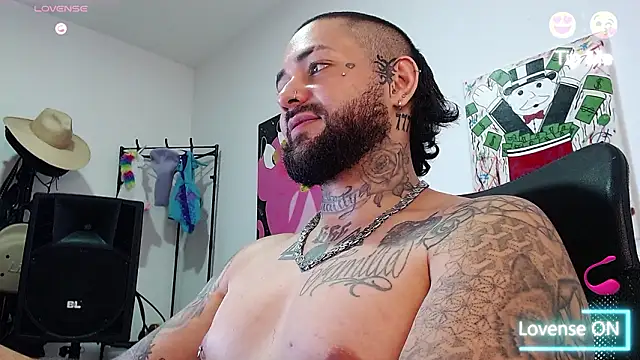 nicolastorres99 online show from 03/16/26, 05:44