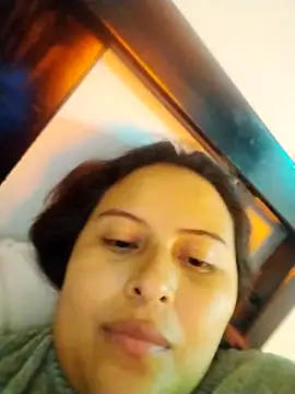 yelezia online show from 10/04/25, 09:24