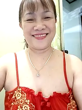 Snapshot of Baby-ladysweets20 chatting on 10/24/25, 11:50 Baby-ladysweets20 online show from 10/24/25, 11:50