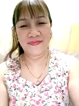 Snapshot of Baby-ladysweets20 chatting on 10/28/25, 01:25 Baby-ladysweets20 online show from 10/28/25, 01:25