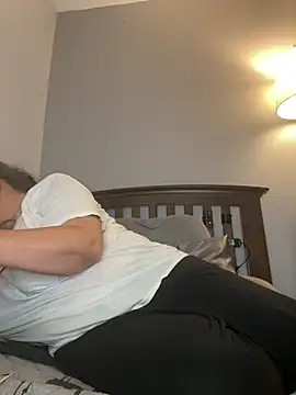 dieseldame1313 online show from 03/12/25, 05:57