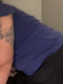 dieseldame1313 online show from 11/12/25, 01:17