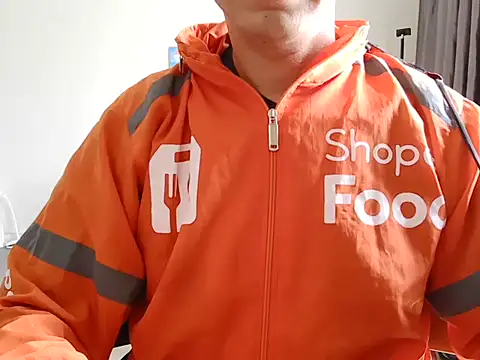 leanhtung123 online show from 04/13/26, 08:09