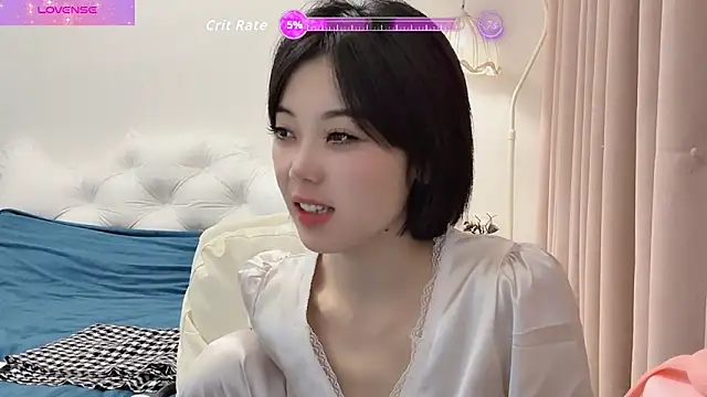 Snapshot of bao-bao- chatting on 10/29/25, 04:20 bao-bao- online show from 10/29/25, 04:20