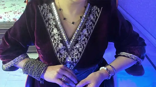 ShylaGill online show from 12/05/25, 11:30