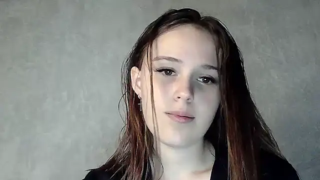 SweetLoraa online show from 09/30/25, 04:01