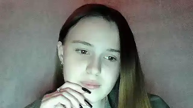 SweetLoraa online show from 11/02/25, 05:26