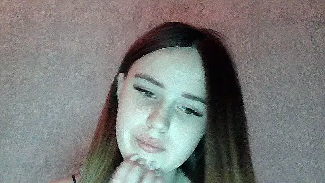 SweetLoraa online show from 01/09/26, 04:10