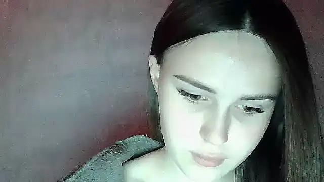 SweetLoraa online show from 04/30/26, 05:19
