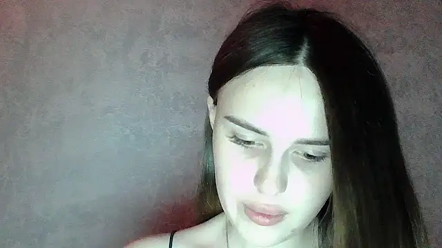 SweetLoraa online show from 06/28/26, 07:20