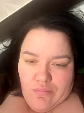 SunnyLeila2101 online show from 11/04/25, 04:17