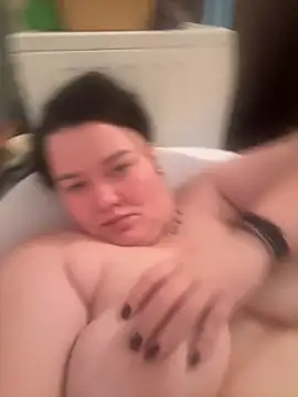 SunnyLeila2101 online show from 11/18/25, 08:52