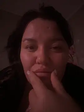 SunnyLeila2101 online show from 11/19/25, 05:13