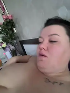 SunnyLeila2101 online show from 02/22/26, 04:57