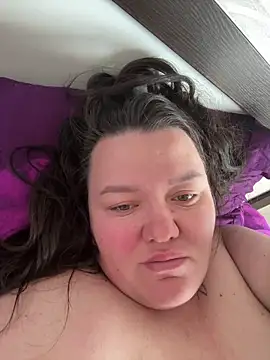 SunnyLeila2101 online show from 05/12/26, 05:37