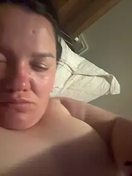 SunnyLeila2101 online show from 06/14/26, 08:44