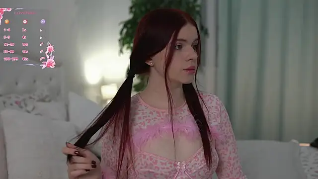 Snapshot of ambershoney chatting on 02/28/26, 07:59 ambershoney online show from 02/28/26, 07:59