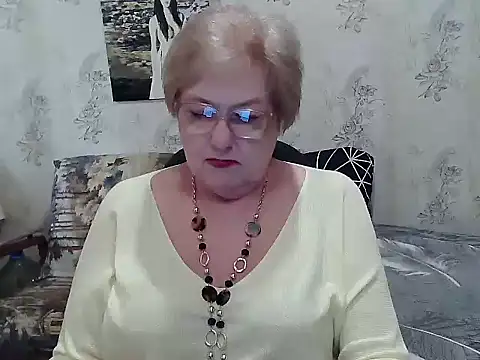 Renata62011 online show from 04/29/26, 12:42