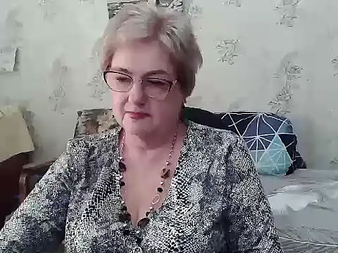 Snapshot of Renata62011 chatting on 06/20/26, 12:08 Renata62011 online show from 06/20/26, 12:08