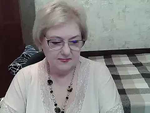 Snapshot of Renata62011 chatting on 06/30/26, 04:57 Renata62011 online show from 06/30/26, 04:57